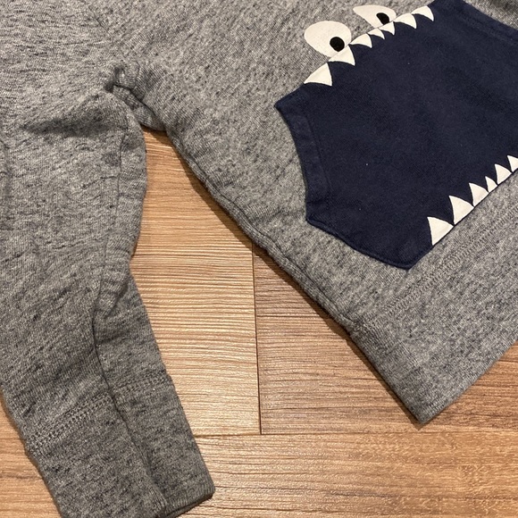 Crewcuts sweatshirt hoodie glow in the dark 3T - Picture 3 of 5